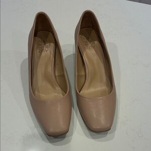Naturalizer Blush Square-Toe Heels, size 9.